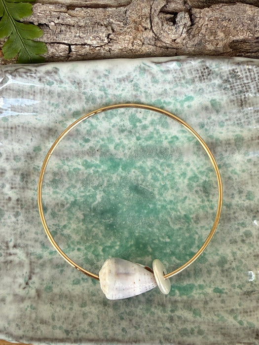 Cone Shell Coin Pearl Bangle