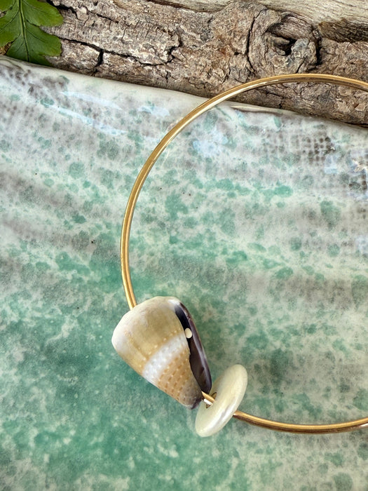 Cone Shell Coin Pearl Bangle